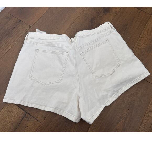 Abercrombie & Fitch 90's Relaxed Cutoff Shorts Off White Women Sz 35 / 20 NWT - Picture 2 of 10